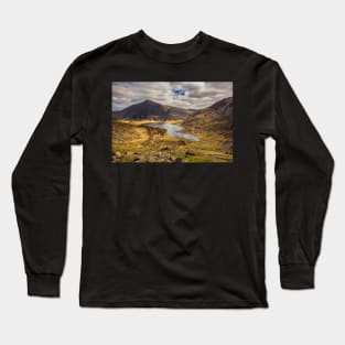 Llyn Idwal, Snowdonia National Park, Wales Long Sleeve T-Shirt